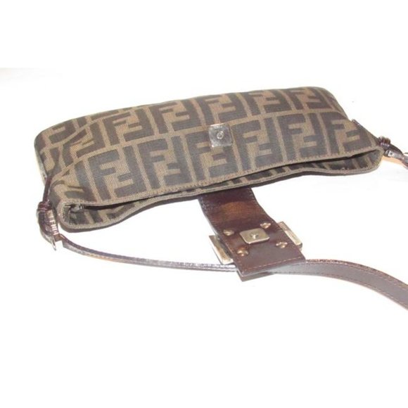 Fendi Baguette Style Shoulder Cross Body Zucco Print In Browns Canvas - Picture 12 of 12